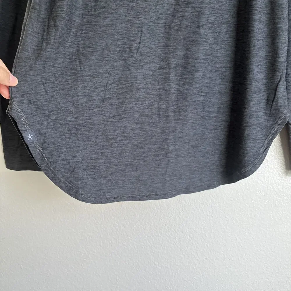 Barefoot Dreams Malibu Collection Gray Butterchic Knit Long Sleeve Top SZ Small - Picture 4 of 7